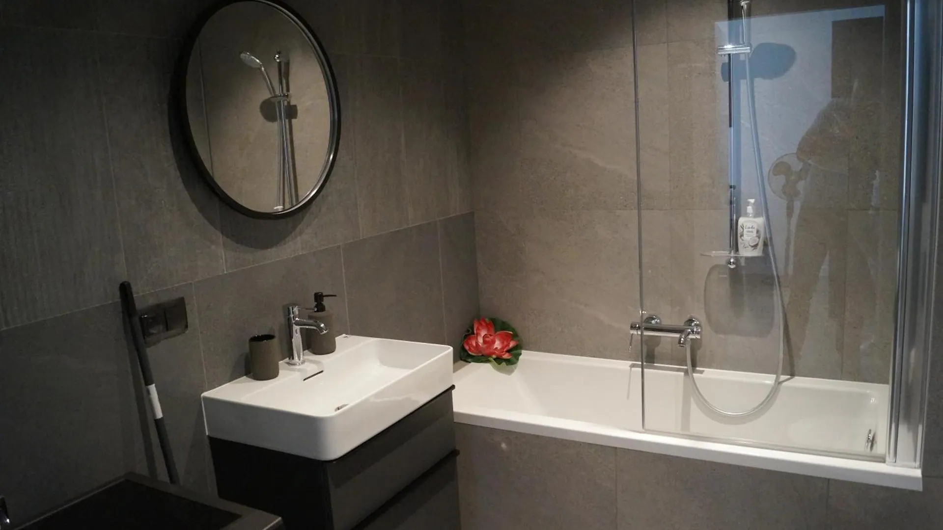 Scala Apartamenty & Parking Gdansk 0*,  Poland
